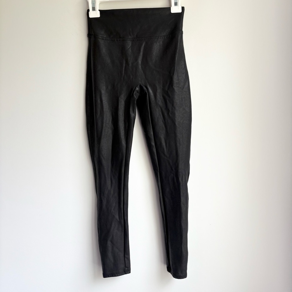 Spanx faux leather leggings black size small 7/8